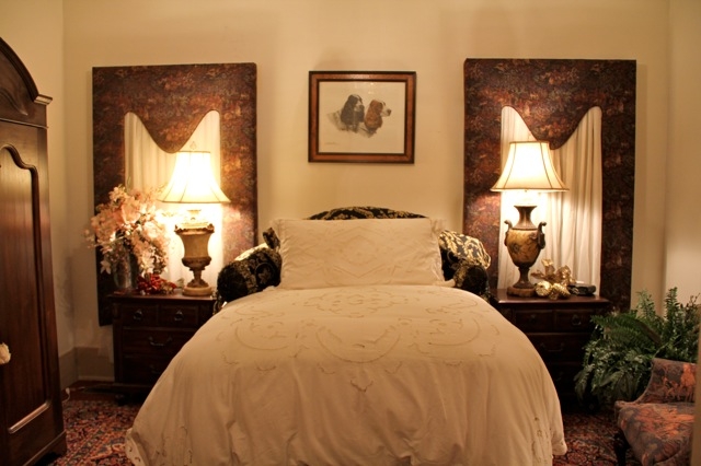 THE TODD HOUSE BEDROOM